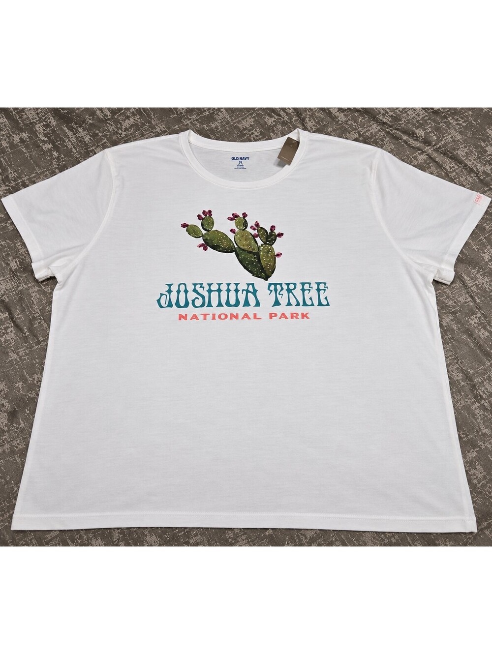 Old Navy Joshua Tree National Park Graphic T-Shirt, 2XL, White, Brand New w Tags
